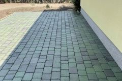 Hochdruckreinigung von Hof und Fassade